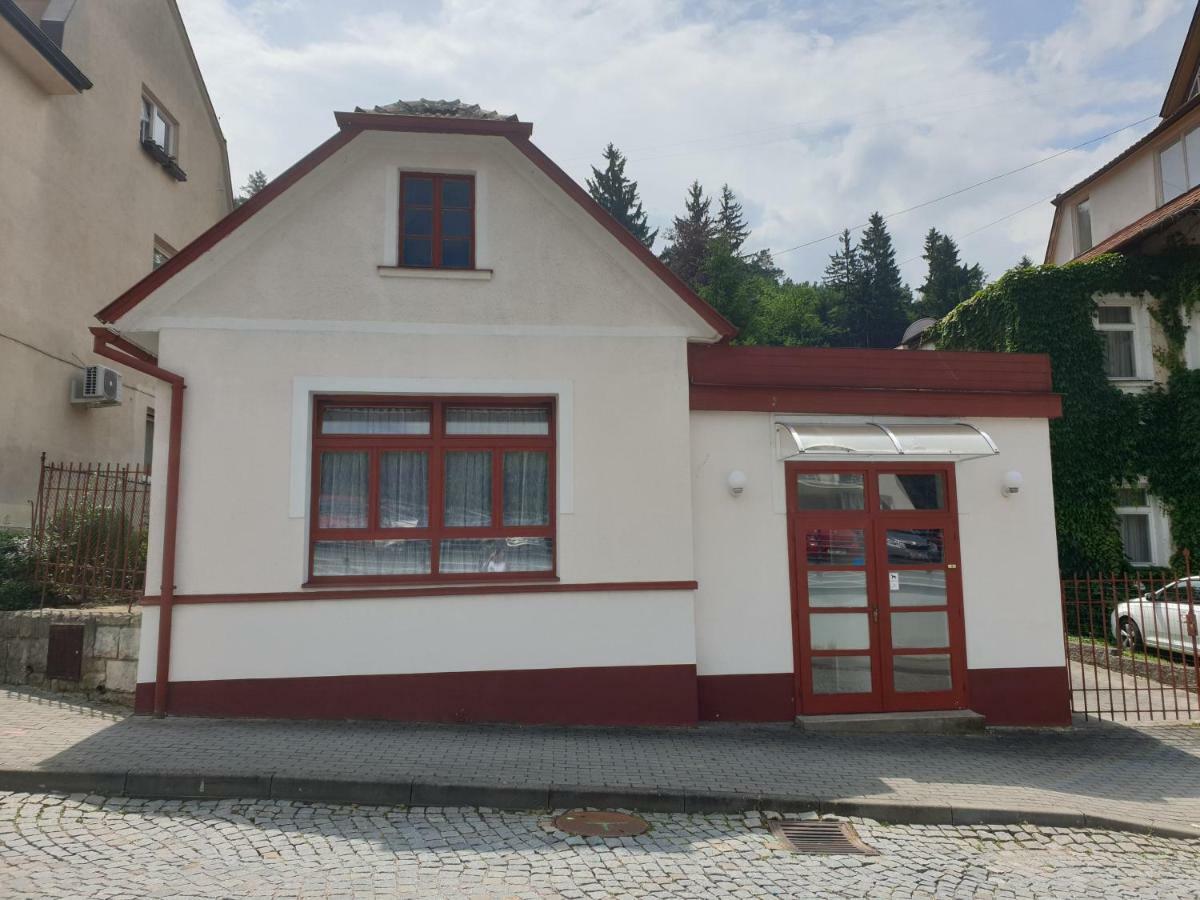 Vila U Matěje Luhačovice Exteriér fotografie
